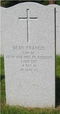 Pierre tombale de Dean Francis Rodgers.