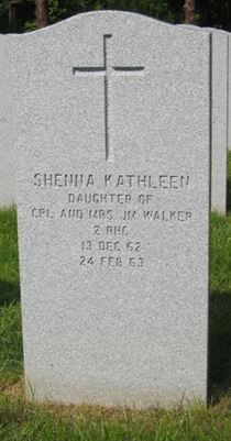 Headstone of Shenna Kathleen Walker.