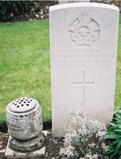 Headstone of Arthur Edgar Rayner.