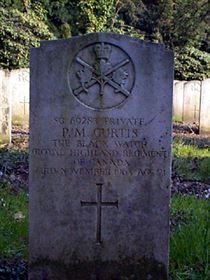 Pierre tombale originale, remplacée en 2003