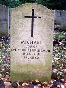 Pierre tombale originale, remplacée en 2003