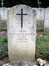 Original headstone prior to replacement in 2003