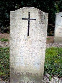 Original headstone prior to replacement in 2003