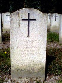 Original headstone prior to replacement in 2003