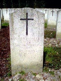 Pierre tombale originale, remplacée en 2003