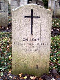 Pierre tombale originale, remplacée en 2003