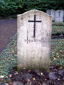 Original headstone prior to replacement in 2003