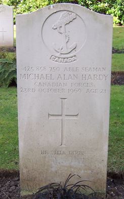 Headstone of Michael Alan Hardy.